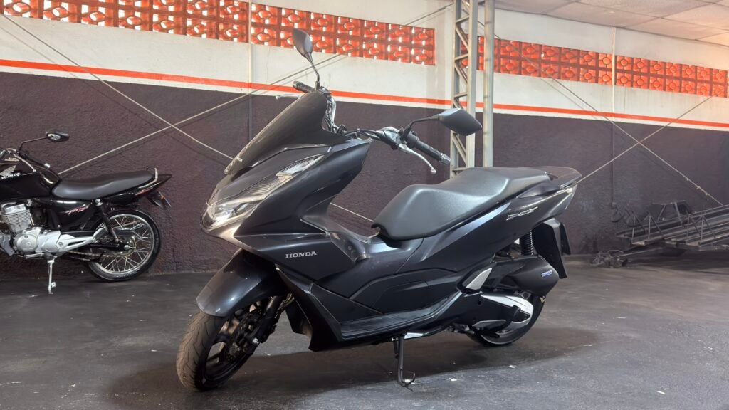 PCX-160 DLX ABS