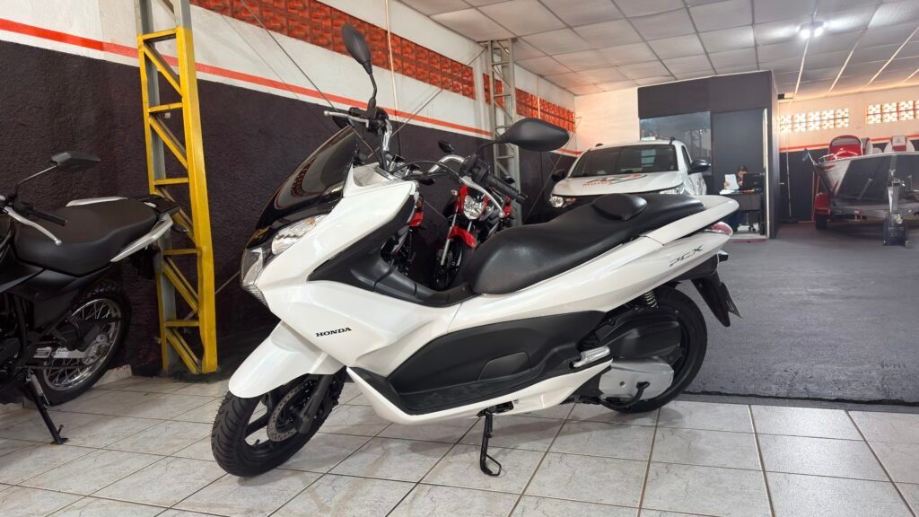 PCX-150 DLX